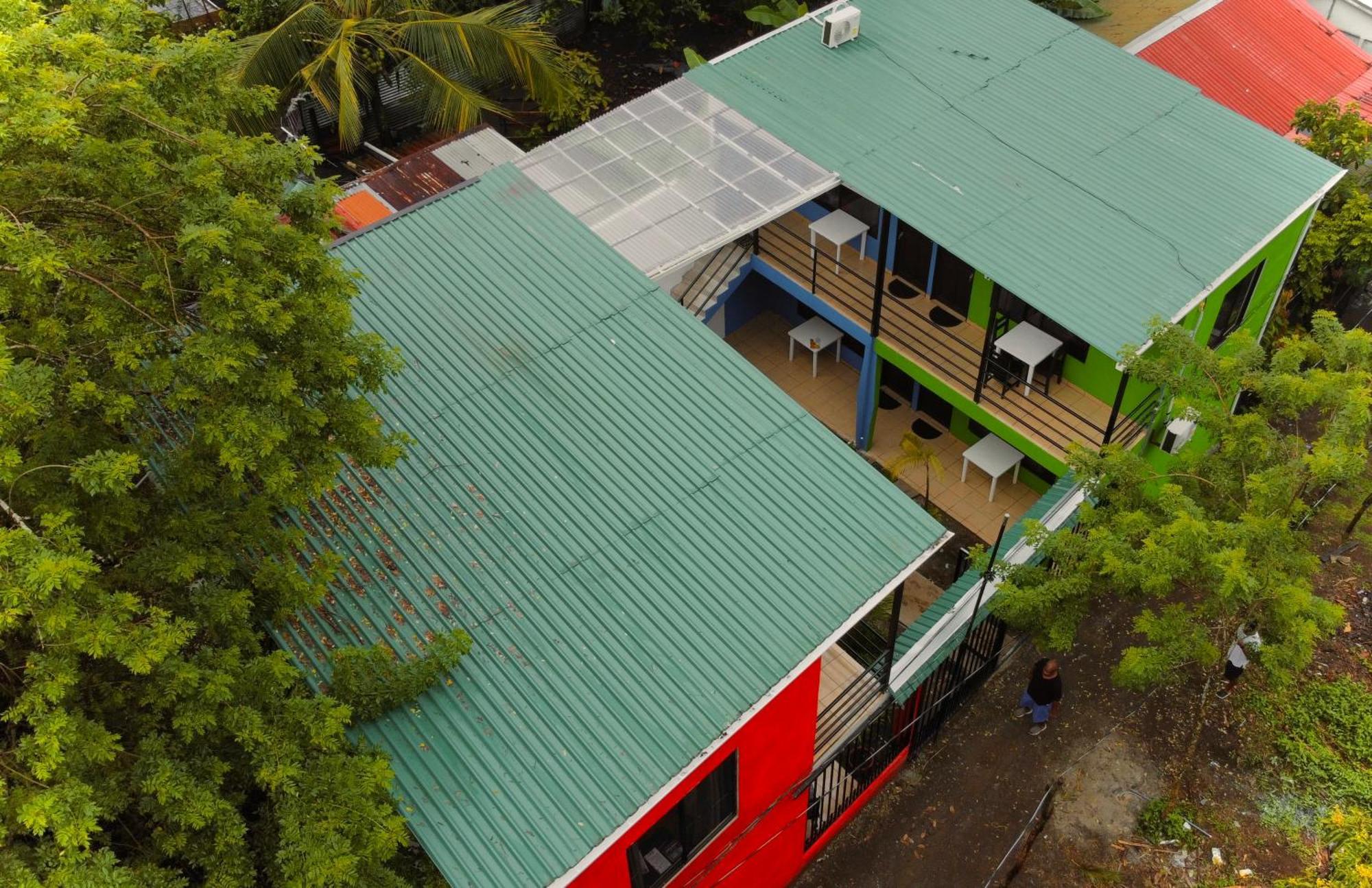 Carey Lodging Tortuguero Εξωτερικό φωτογραφία