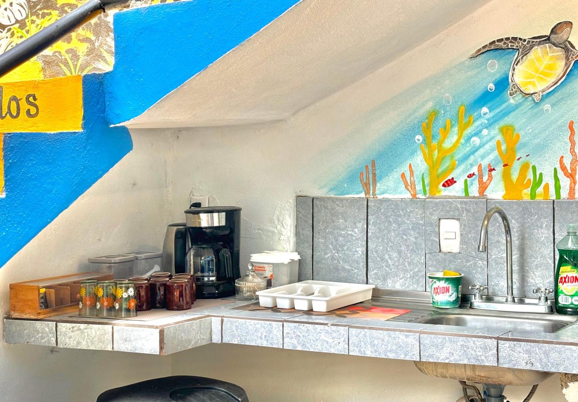 Carey Lodging Tortuguero Εξωτερικό φωτογραφία