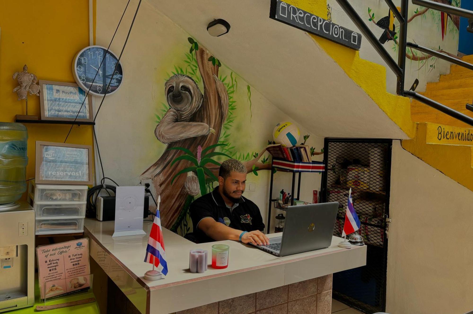Carey Lodging Tortuguero Εξωτερικό φωτογραφία